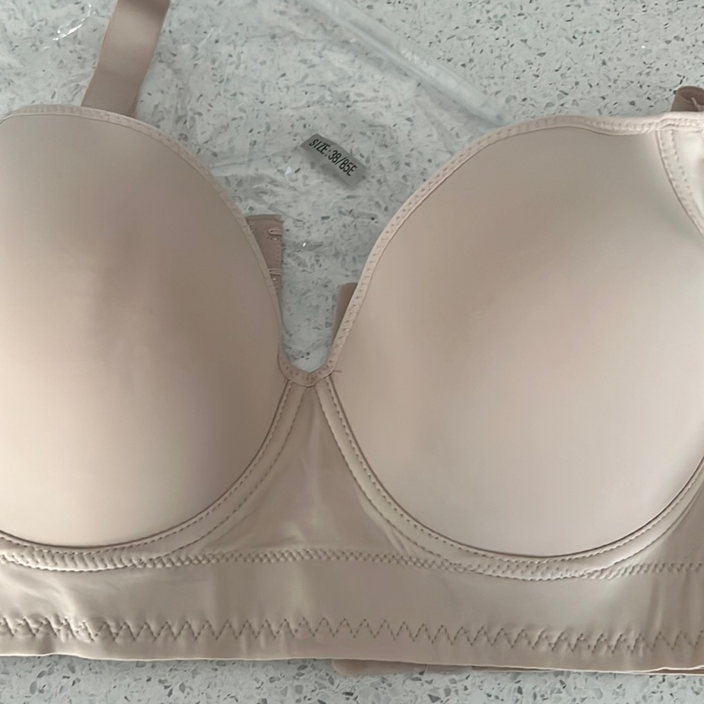 Maureen-JC Modern Breakthrough Deep Cup Bra Nude 38DD 38E Brand New